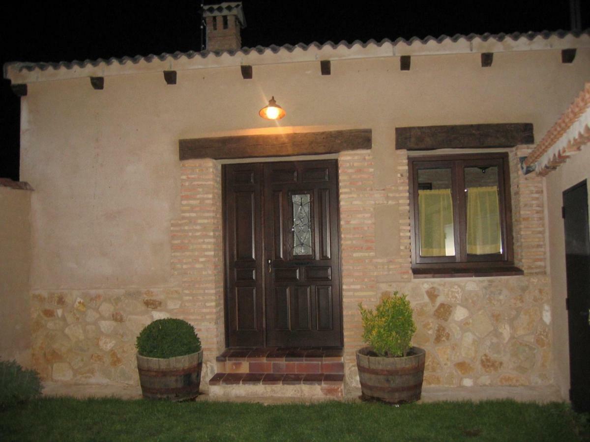 Casa Rural La Casa De Los Pollos Turrubuelo Екстер'єр фото