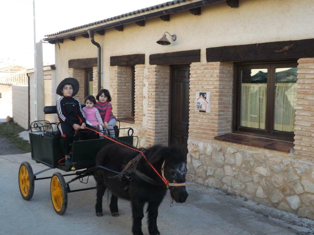 Casa Rural La Casa De Los Pollos Turrubuelo Екстер'єр фото